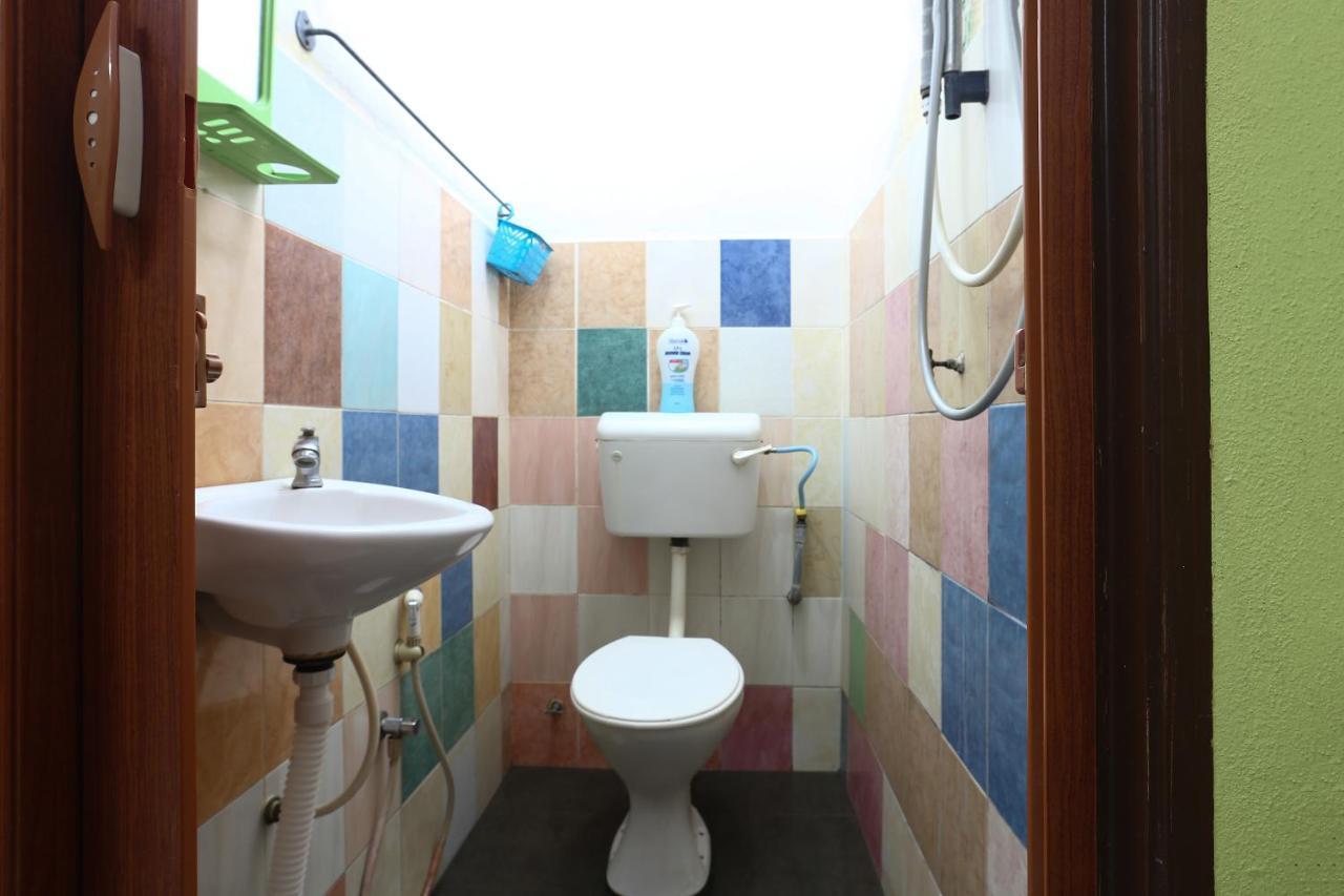 Rvh Hotel Κότα Μπάρου Εξωτερικό φωτογραφία