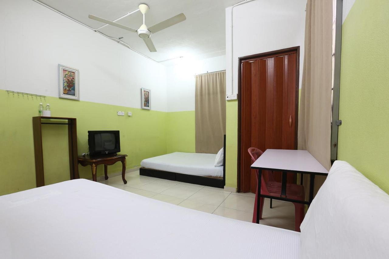 Rvh Hotel Κότα Μπάρου Εξωτερικό φωτογραφία